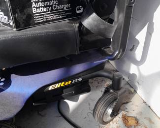 Elite ES Electric Scooter W/ Battery