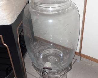 Oversized Drink Dispenser