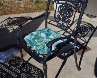 Cast Iron Outdoor Patio Set W/ Table, Chairs, & Umbrella