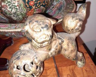 Asian Foo Dog Figurine