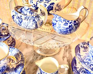 Royal Crown Derby 
Pattern: Mikado 