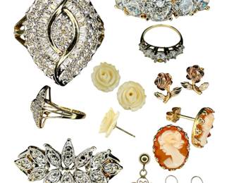 Antique - Modern Fine Yellow Gold Jewelry