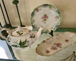 Collection of porcelain & fine china