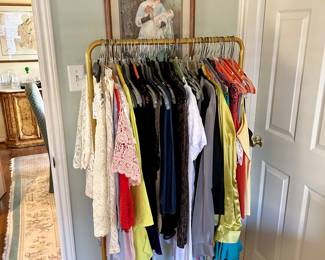 Women’s Tops & Clothing Sz Small-XL