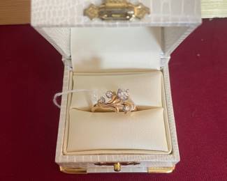 Ladies 14k Gold and Diamond Ring