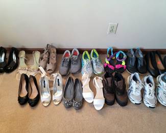 Women's shoes fill-a-bag