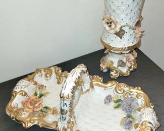 Vintage Ardalt Fiori Corona Italian handmade artisan basket. Vintage Italian Rose vase