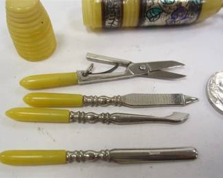 MINI GERMAN TRAVEL MANICURE SET IN CELLULOID CASE