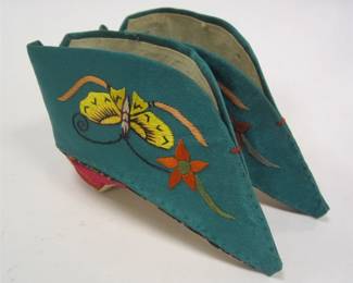CHINESE BOUND FEET LOTUS BABY SHOES