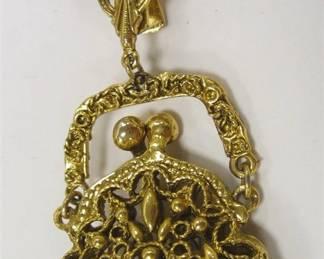 SIGNED ART FILIGREE PURSE PENDANT/LOCKET