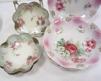 TWO SETS OF PORCELAIN BOWLS
