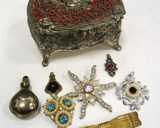 SMALL JEWELRY BOX WITH COSTUME JEWELRY