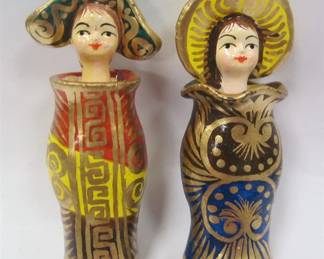 PAIR OF CERAMIC LADY ORNAMENTS WITH DANGLE LEGS