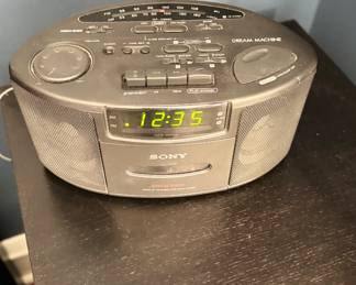 Sony Mega Bass Wake Up To Music Tape / Dual Alarm. Photo 2 of 2.
