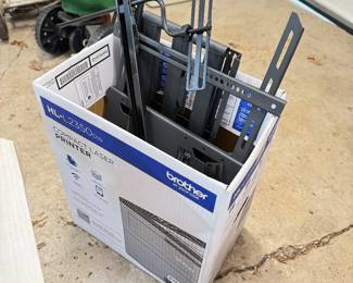 Wall Mount TV Bracket.