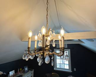 Chandelier Antique Brass w Hanging Crystals