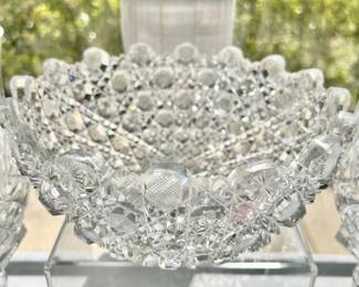 Large Russian-cut crystal bowl with daisy & button - brilliant period