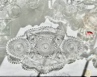 Brilliant-cut ice cream tray 10" x 18"