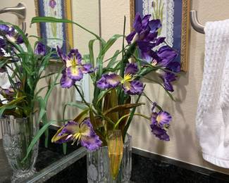 Iris decor