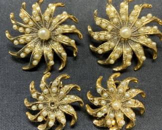 Lot 3 Gold Tn Flower Faux Pearl Brooch & Earrings

