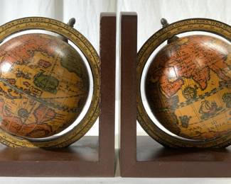 Pr OLDE WORLD Vintage Wood Globe Bookends ITALY
