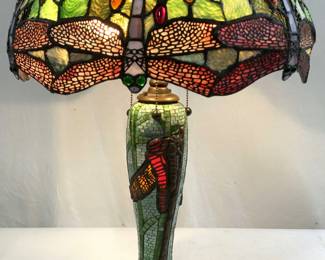 Tiffany Style Textured Slag Glass Dragonfly Lamp
