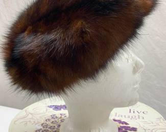 Bespoke Vintage Fur Mink Hat w Hat Box
