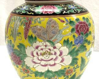 NIPPON Famille Rose Asian Porcelain Ginger Jar
