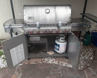 Weber Summit S-670 Gas Grill With Rotisserie, Sear & Side Burner