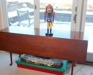 5.5' Drop Leaf Table, Nutcracker