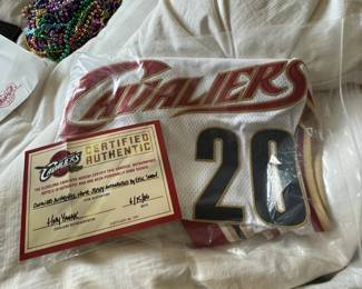 signed and certified cavs jersey