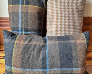 3 New Throw Pillows: Houndstooth & Plaid
Lot #: 113