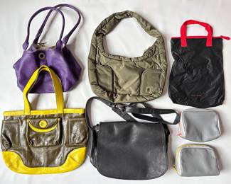 7 Handbags & Pouches: Brooklyn Industries, Cole Haan, Latico & More
Lot #: 161
