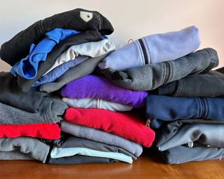 Over 25 Men's Athletic Fleeces & Sweatshirts, Sizes Medium To Extra Large
Lot #: 202