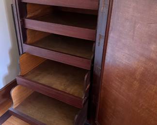 Vintage Solid Wood Cabinet With Pull-out Drawers
Lot #: 76