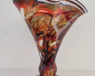 Large Krosno art glass vase