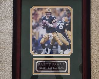 Brett Favre framed, autographed 8x10 photo with COA