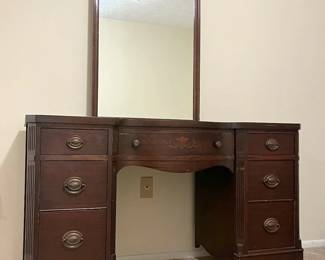 Antique Dovetail Joint Dresser And Mirror