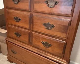 Bedroom chest