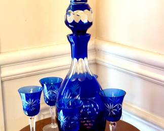 Cut to clear decanter and glasses