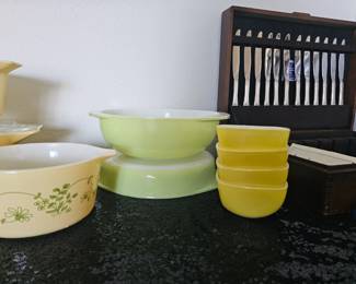 Vintage Lime Green Round Pyrex