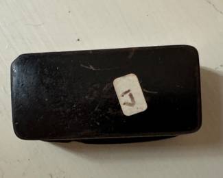 21/2" Wide Lacquered Snuff Box with Metal and Mother of Pearl Inlay. Circa 1880. Photo 3 of 3.