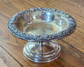 Kirk & Son Inc Sterling Silver Compote. Photo 1 of 3.