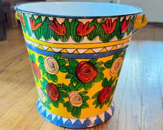 Hand Painted Pale by Jolly Pots. Photo 1 of 2.