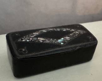 21/2" Wide Lacquered Snuff Box with Metal and Mother of Pearl Inlay. Circa 1880. Photo 1 of 3.