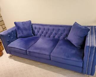 Blue fabric couch 