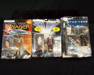Star Trek figures