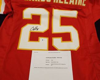 Edwards-Helaire Signed Jersey Witnessed By Beckett