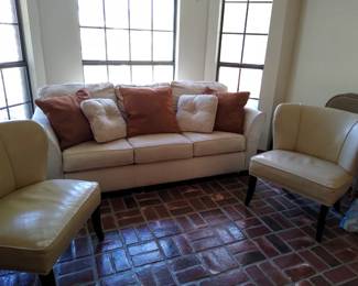 Gorgeous white sofa and chairs