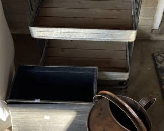 Assorted metal garden items. 